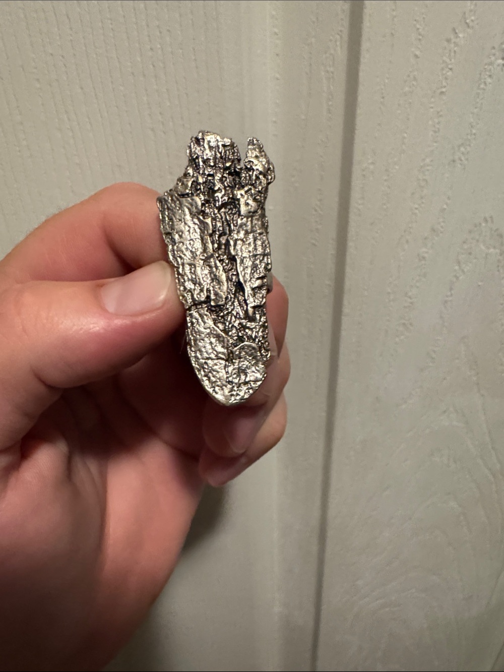 Pewter adjustable Decorative Bark Hide